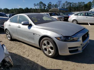 2017 Jaguar XE 25t with VIN SAJAR4BG6HA974732, listed as a Copart auction lot 73394802 with 71,096 mi miles. Bid and sale history available at carsss.com. Image 4.