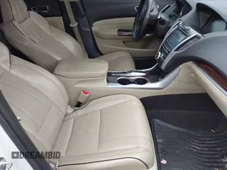 2019 Acura TLX w/Advance Pkg with VIN 19UUB3F84KA003847, listed as a IAAI auction lot 41735006 with 999,999 mi miles. Bid and sale history available at carsss.com. Image 5.