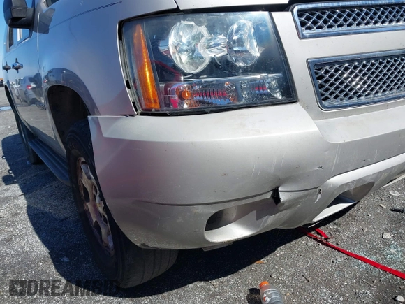2007 Chevrolet Tahoe LTZ with VIN 1GNFC13JX7R149914, listed as a IAAI auction lot 41497405 with 264,932 mi miles and . Bid and sale history available at DreamBid. Image 6.