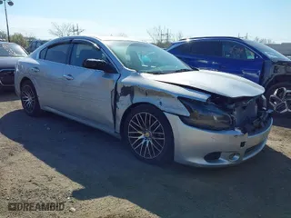 2012 Nissan Maxima 3.5 S with VIN 1N4AA5AP5CC846756, listed as a IAAI auction lot 42060602 with 210,370 mi miles. Bid and sale history available at carsss.com. Image 1.