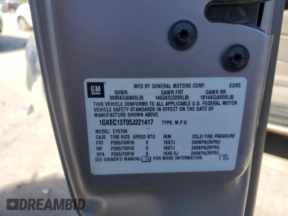 2005 GMC Yukon SLE with VIN 1GKEC13T95J221417, listed as a Copart auction lot 77009394 with 308,033 mi miles and Salvage Title. Bid and sale history available at carsss.com. Image 14.