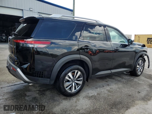 2025 Nissan Pathfinder SL z VIN 5N1DR3CA5SC229171, wystawiony jako Copart lot #58738255 z przebiegiem 3551 mil mil oraz Tytuł czysty. Historia ofert i sprzedaży dostępna na DreamBid. Obrazek 3.
