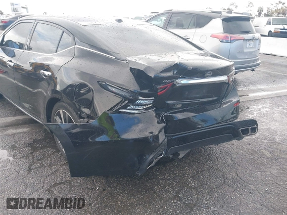2020 Nissan Maxima SV z VIN 1N4AA6CV3LC369536, wystawiony jako IAAI lot #41793232 z przebiegiem 91 483 mil mil oraz . Historia ofert i sprzedaży dostępna na DreamBid. Obrazek 6.
