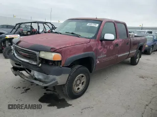 2002 GMC Sierra 2500HD SLT with VIN 1GTHK23G52F126873, listed as a Copart auction lot 46857295 with 218,923 mi miles and Salvage title. Bid and sale history available at DreamBid. Image 1.