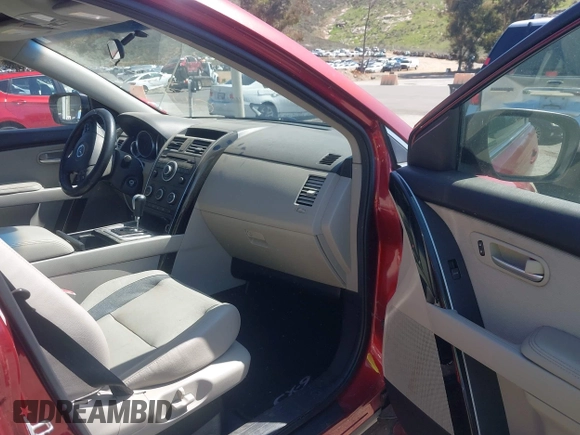 2009 Mazda CX-9 Touring with VIN JM3TB38V390171418, listed as a IAAI auction lot 41950526 with 151,043 mi miles. Bid and sale history available at carsss.com. Image 5.