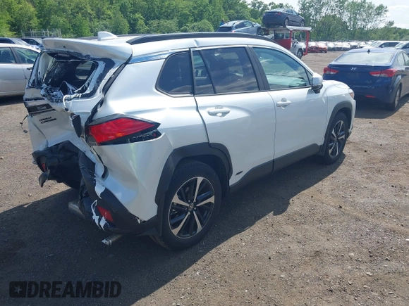 2024 Toyota Corolla Cross Hybrid S with VIN 7MUFBABG2RV024594, listed as a IAAI auction lot 42314362 with 9,031 mi miles and . Bid and sale history available at DreamBid. Image 4.