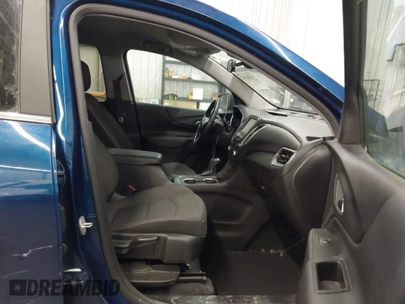 2021 Chevrolet Equinox LT with VIN 3GNAXKEV0ML351894, listed as a IAAI auction lot 41602387 with 66,393 mi miles. Bid and sale history available at carsss.com. Image 5.