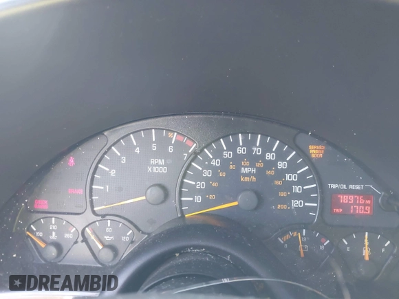 2000 Pontiac Firebird Firebird z VIN 2G2FS22K5Y2161683, wystawiony jako IAAI lot #41690780 z przebiegiem 78 976 mil mil oraz . Historia ofert i sprzedaży dostępna na DreamBid. Obrazek 7.