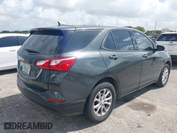 2019 Chevrolet Equinox LS with VIN 3GNAXHEV6KS653809, listed as a IAAI auction lot 41963115 with 127,724 mi miles. Bid and sale history available at carsss.com. Image 4.