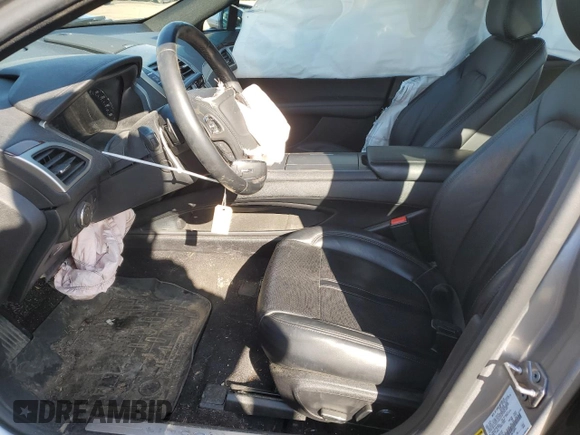 2020 Lincoln MKZ Reserve with VIN 3LN6L5F95LR616894, listed as a Copart auction lot 51428885 with 26,775 mi miles and Non Repairable. Bid and sale history available at DreamBid. Image 7.