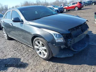 2016 Cadillac ATS Standard AWD z VIN 1G6AG5RX4G0116831, wystawiony jako IAAI lot #41759109 z przebiegiem 101 718 mil mil oraz . Historia ofert i sprzedaży dostępna na DreamBid. Obrazek 1.