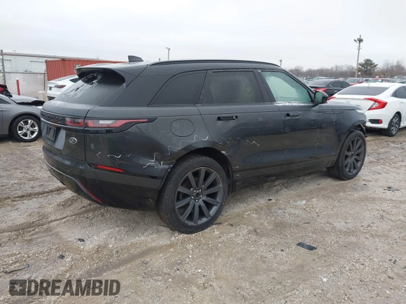 2018 Land Rover Range Rover Velar R-Dynamic HSE with VIN SALYM2RX7JA751636, listed as a IAAI auction lot 41517251 with 62,205 mi miles. Bid and sale history available at carsss.com. Image 4.
