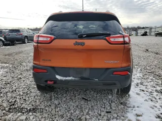2016 Jeep Cherokee Trailhawk z VIN 1C4PJMBB5GW299512, wystawiony jako Copart lot #45356355 z przebiegiem Nie podano mil oraz Szkoda całkowita • Salvage title. Historia ofert i sprzedaży dostępna na DreamBid. Obrazek 6.