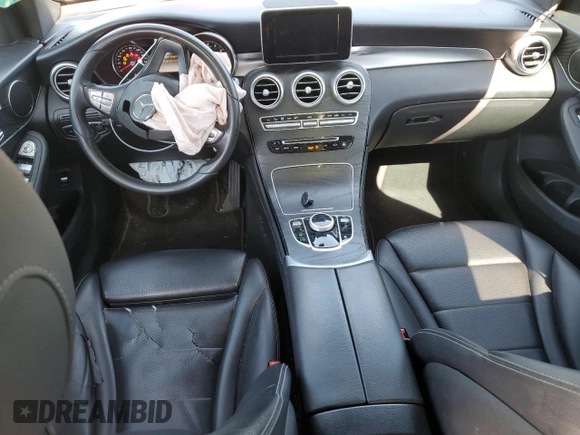 2018 Mercedes-Benz GLC 300 z VIN WDC0G4JB9JV087978, wystawiony jako Copart lot #52403965 z przebiegiem 99 637 mil mil oraz Szkoda całkowita • Salvage title. Historia ofert i sprzedaży dostępna na DreamBid. Obrazek 8.