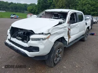 2017 Toyota Tacoma SR5 with VIN 3TMCZ5AN6HM073912, listed as a IAAI auction lot 39958507 with 171,178 mi miles and . Bid and sale history available at DreamBid. Image 2.