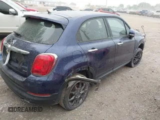 2017 FIAT 500X Pop z VIN ZFBCFYAB8HP535996, wystawiony jako IAAI lot #42234432 z przebiegiem 103 669 mil mil oraz . Historia ofert i sprzedaży dostępna na DreamBid. Obrazek 4.