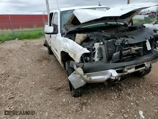 2002 GMC Sierra 2500HD SLE with VIN 1GTHK231X2F232960, listed as a Copart auction lot 56303914 with 0 mi miles and Clean Title. Bid and sale history available at carsss.com. Image 11.
