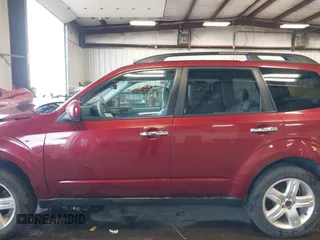 2010 Subaru Forester 2.5X Premium with VIN JF2SH6CC5AG700939, listed as a IAAI auction lot 41758976 with 168,153 mi miles. Bid and sale history available at carsss.com. Image 15.