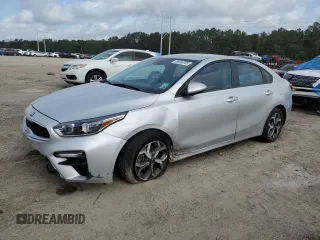 2021 Kia Forte LXS z VIN 3KPF24AD5ME378082, wystawiony jako Copart lot #54093755 z przebiegiem 57 221 mil mil oraz Szkoda całkowita • Salvage title. Historia ofert i sprzedaży dostępna na DreamBid. Obrazek 1.
