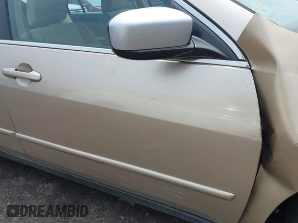 2004 Honda Accord LX z VIN 1HGCM66364A102992, wystawiony jako IAAI lot #42439906 z przebiegiem 218 423 mil mil oraz . Historia ofert i sprzedaży dostępna na DreamBid. Obrazek 15.