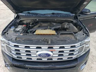 2018 Ford Expedition Limited with VIN 1FMJU1KTXJEA45498, listed as a Copart auction lot 56421775 with 125,008 mi miles and Salvage title. Bid and sale history available at DreamBid. Image 12.