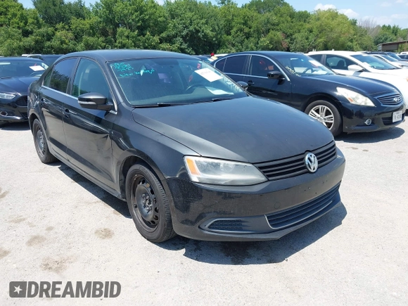 2013 Volkswagen Jetta SE z VIN 3VWDP7AJ4DM394597, wystawiony jako IAAI lot #42704268 z przebiegiem 158 242 mil mil oraz . Historia ofert i sprzedaży dostępna na DreamBid. Obrazek 1.