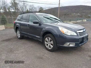 2011 Subaru Outback 2.5i Prem AWP with VIN 4S4BRBCC6B3420519, listed as a IAAI auction lot 42035381 with 116,154 mi miles. Bid and sale history available at carsss.com. Image 1.