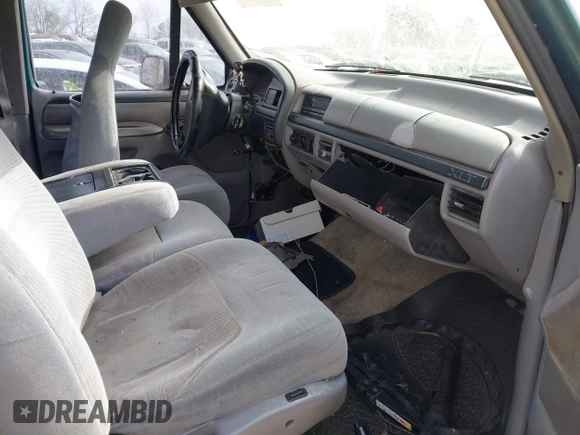 1996 Ford F-150 with VIN 1FTEX14N1TKA29450, listed as a IAAI auction lot 41494038 with 1 mi miles. Bid and sale history available at carsss.com. Image 5.