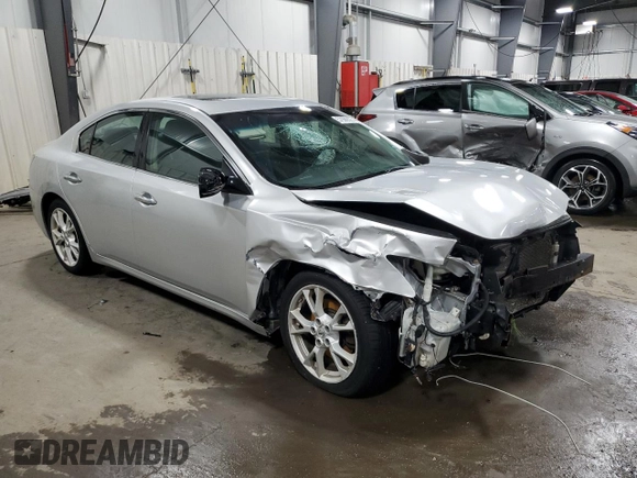 2012 Nissan Maxima S с VIN 1N4AA5AP4CC810914, выставлен на аукционе Copart как лот 57986525 с пробегом 135 435 миль миль и Списание • Salvage title. История ставок и продаж доступна на DreamBid. Изображение 4.