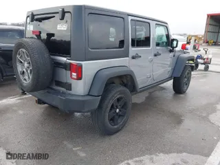 2018 Jeep Wrangler JK Unlimited Rubicon with VIN 1C4BJWFG0JL851583, listed as a IAAI auction lot 41175090 with 139,711 mi miles. Bid and sale history available at carsss.com. Image 4.
