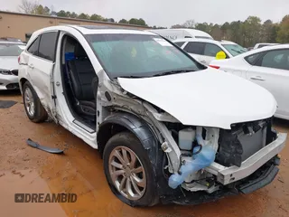 2017 Acura RDX w/Technology Pkg with VIN 5J8TB4H59HL022329, listed as a IAAI auction lot 40912928 with 61,179 mi miles. Bid and sale history available at carsss.com. Image 1.