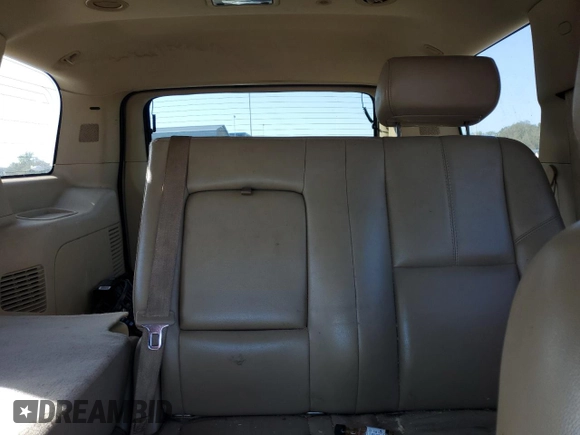 2007 GMC Yukon SLT with VIN 1GKFC13027R299200, listed as a Copart auction lot 74998744 with 301,803 mi miles and Salvage Title. Bid and sale history available at carsss.com. Image 10.
