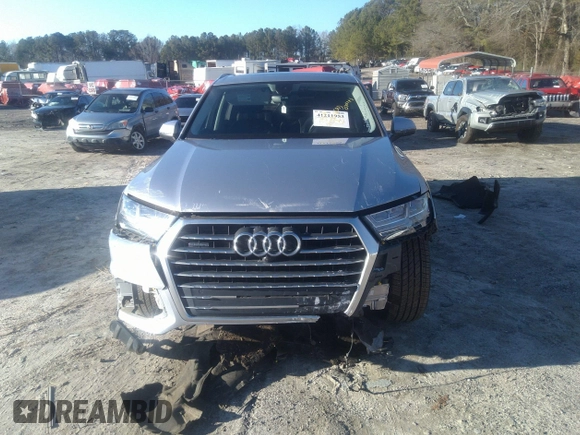 2019 Audi Q7 Premium Plus with VIN WA1LHAF70KD036101, listed as a IAAI auction lot 41211953 with 109,000 mi miles and . Bid and sale history available at DreamBid. Image 12.