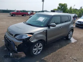 2016 Kia Soul + z VIN KNDJP3A57G7312166, wystawiony jako IAAI lot #42423704 z przebiegiem 106 619 mil mil oraz . Historia ofert i sprzedaży dostępna na DreamBid. Obrazek 17.