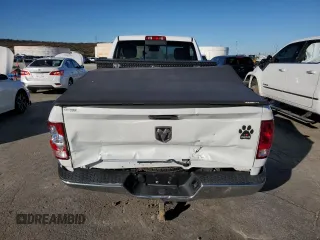 2020 Ram 1500 Tradesman z VIN 3C6JR6DT0LG138856, wystawiony jako Copart lot #81041414 z przebiegiem 55 137 mil mil oraz Szkoda całkowita • Salvage title. Historia ofert i sprzedaży dostępna na DreamBid. Obrazek 6.