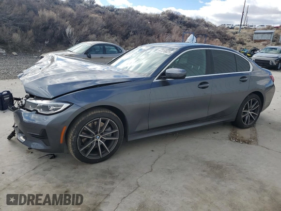 2022 BMW 3 Series 330i xDrive with VIN 3MW5R7J09N8C56232, listed as a Copart auction lot 47318825 with 31,339 mi miles and Salvage Title. Bid and sale history available at carsss.com. Image 1.