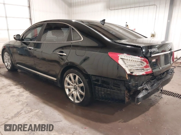 2012 Hyundai Equus Signature z VIN KMHGH4JHXCU057155, wystawiony jako IAAI lot #41578032 z przebiegiem 96 702 mil mil oraz . Historia ofert i sprzedaży dostępna na DreamBid. Obrazek 3.