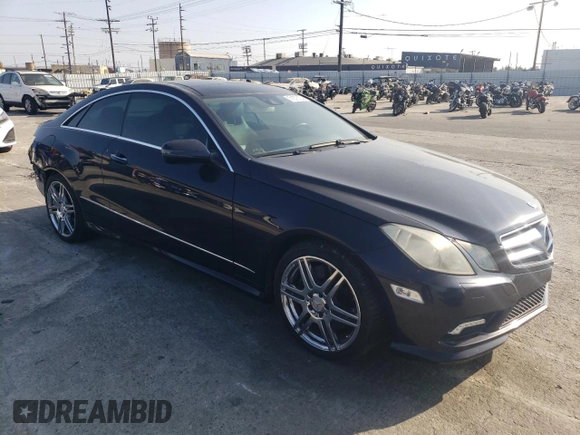 2010 Mercedes-Benz E-Class E 550 with VIN WDDKJ7CB1AF028373, listed as a Copart auction lot 71575134 with 122,720 mi miles and Salvage Title. Bid and sale history available at carsss.com. Image 4.
