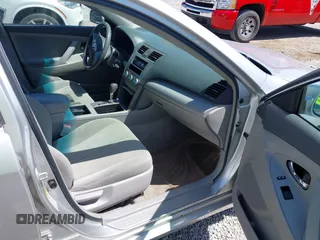 2009 Toyota Camry with VIN 4T1BE46K39U307433, listed as a IAAI auction lot 42031068 with 259,811 mi miles. Bid and sale history available at carsss.com. Image 5.