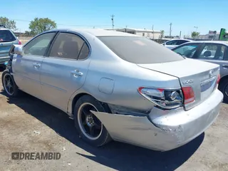 2005 Lexus ES 350 with VIN JTHBA30G755073850, listed as a IAAI auction lot 39519099 with 200,886 mi miles and . Bid and sale history available at DreamBid. Image 3.