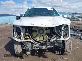 2018 Ford Super Duty F-250 SRW XL with VIN 1FT7W2BT0JEB96817, listed as a IAAI auction lot 41697434 with 58,434 mi miles. Bid and sale history available at carsss.com. Image 13.