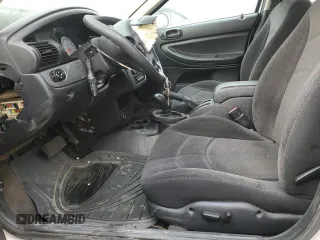 2004 Chrysler Sebring Touring z VIN 1C3EL56R24N288360, wystawiony jako Copart lot #64599204 z przebiegiem Nie podano mil oraz Szkody całkowita. Historia ofert i sprzedaży dostępna na DreamBid. Obrazek 7.
