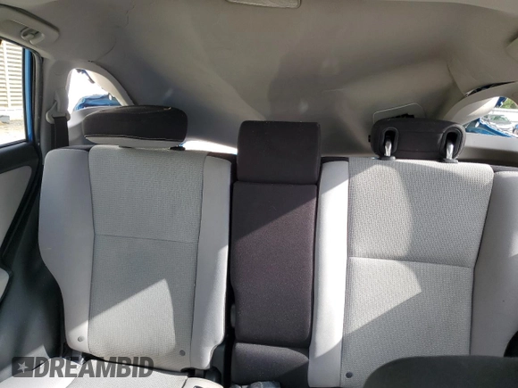 2018 Toyota RAV4 XLE with VIN JTMWFREV4JJ205768, listed as a Copart auction lot 61226145 with 102,541 mi miles and Non repairable. Bid and sale history available at DreamBid. Image 10.