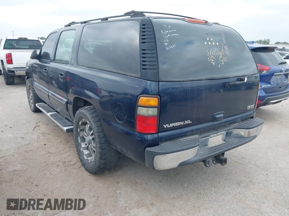 2005 GMC Yukon XL SLT with VIN 1GKEC16Z15R219050, listed as a IAAI auction lot 41756120 with 237,066 mi miles. Bid and sale history available at carsss.com. Image 3.