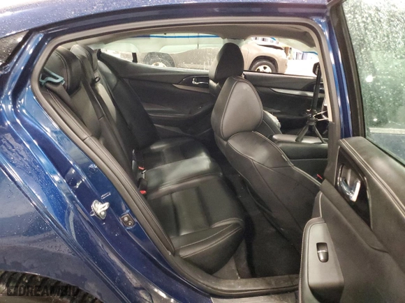 2018 Nissan Maxima SL with VIN 1N4AA6AP6JC383853, listed as a Copart auction lot 48490015 with 0 mi miles and Salvage Title. Bid and sale history available at carsss.com. Image 10.