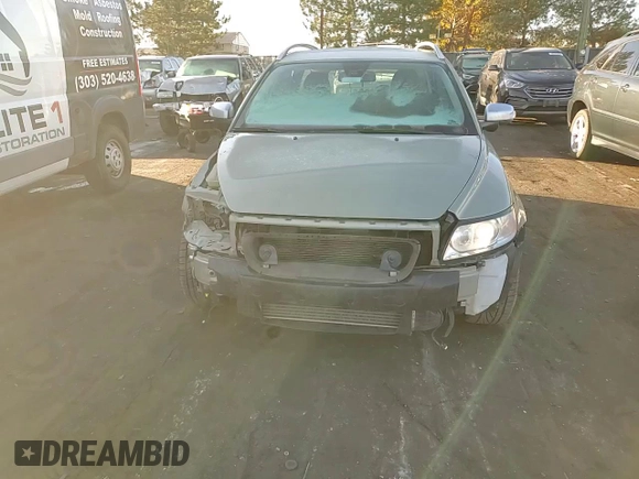 2009 Volvo V50 2.5T R-Design with VIN YV1MJ672692461823, listed as a Copart auction lot 78099044 with 110,331 mi miles and Salvage Title. Bid and sale history available at carsss.com. Image 10.