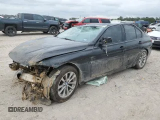 2018 BMW 3 Series 320i with VIN WBA8A9C5XJK622703, listed as a Copart auction lot 47660955 with 131,957 mi miles and Salvage Title. Bid and sale history available at carsss.com. Image 1.