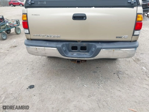 2002 Toyota Tundra SR5 with VIN 5TBRT34192S285132, listed as a IAAI auction lot 41998521 with 107,825 mi miles. Bid and sale history available at carsss.com. Image 6.