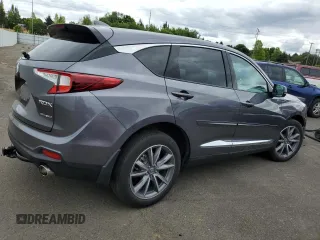2019 Acura RDX w/Technology Pkg with VIN 5J8TC2H57KL002573, listed as a Copart auction lot 68311744 with 37,943 mi miles and Salvage Title. Bid and sale history available at carsss.com. Image 3.