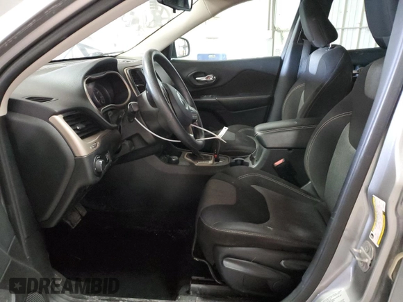2015 Jeep Cherokee Sport with VIN 1C4PJMAB1FW593571, listed as a Copart auction lot 53024905 with 83,299 mi miles and Salvage title. Bid and sale history available at DreamBid. Image 7.